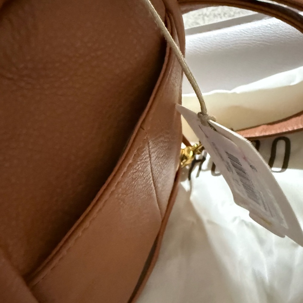NWT Fern Hobo Sling Bag in Pebbled Leather Studded Warm Honey - Picture 11 of 12